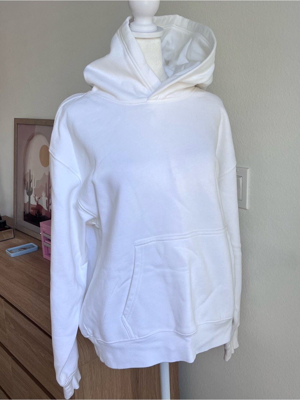 Aritzia White Pullover Hoodie Sweater